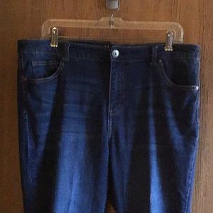 STYLE & CO ladies med blue crop pants size 16.
